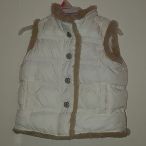 Girls old Navy white and brown faux fur vest